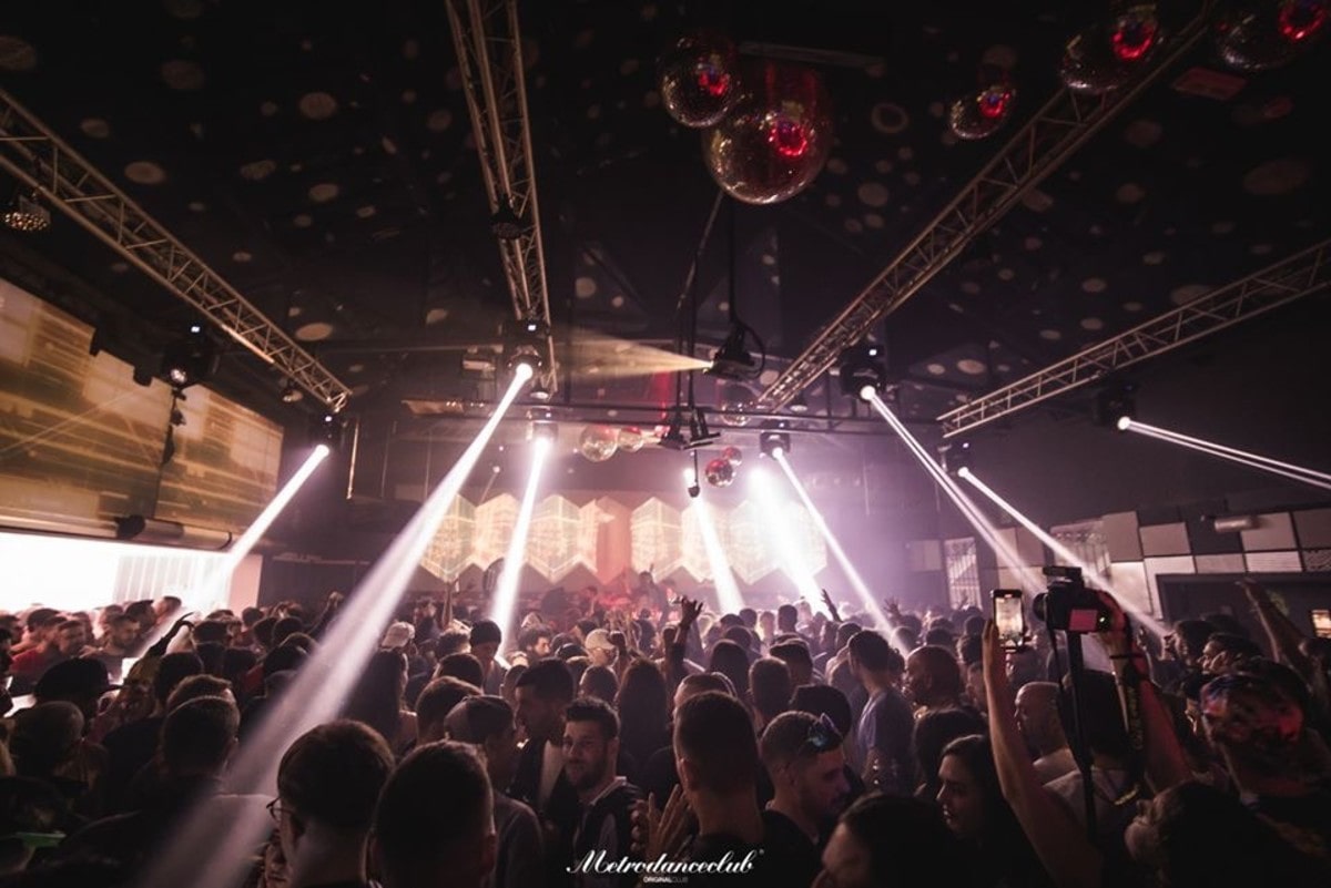 metro-dance-club